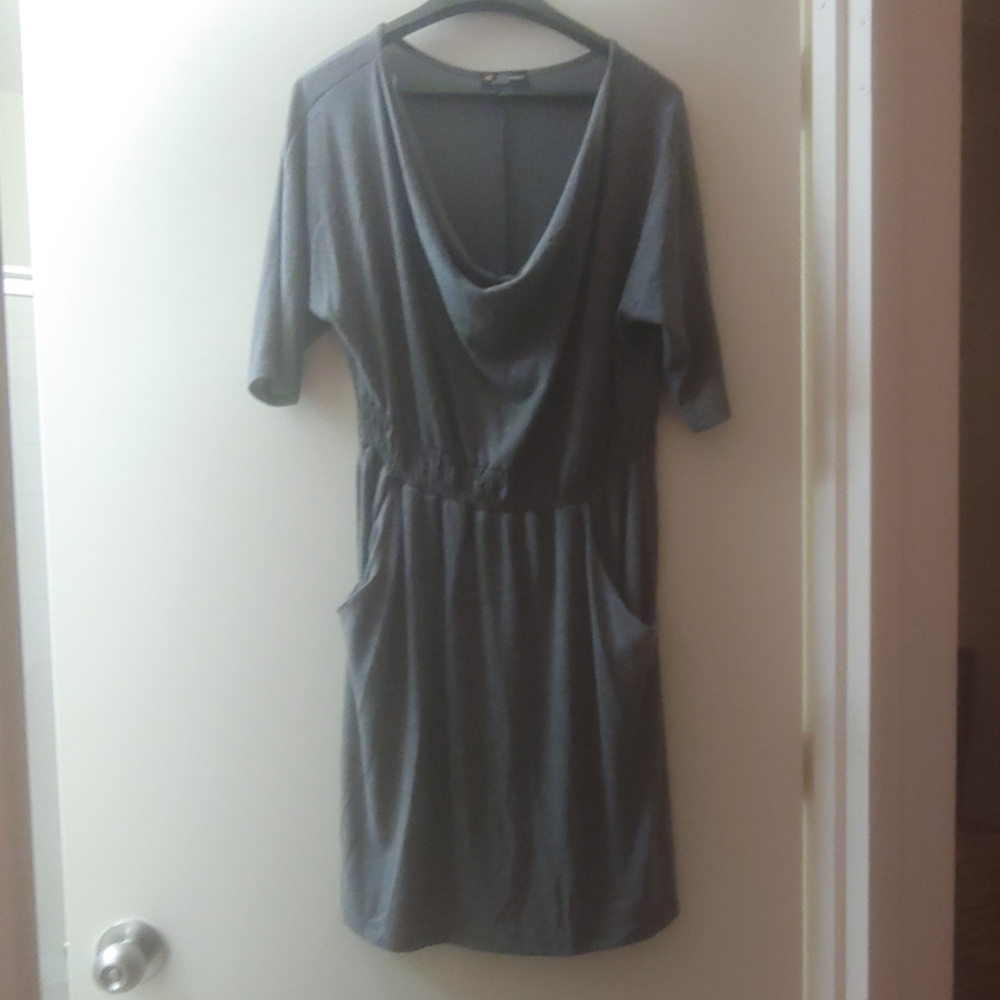Grey loose collar 2 pocket elastic waist dress